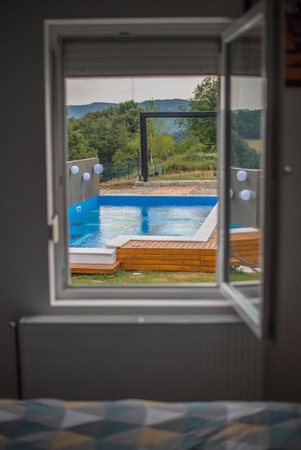 Skriveni Raj Guest House Gornji Milanovac Luaran gambar