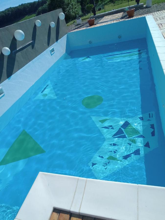 Skriveni Raj Guest House Gornji Milanovac Luaran gambar