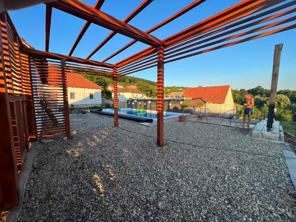 Skriveni Raj Guest House Gornji Milanovac Luaran gambar